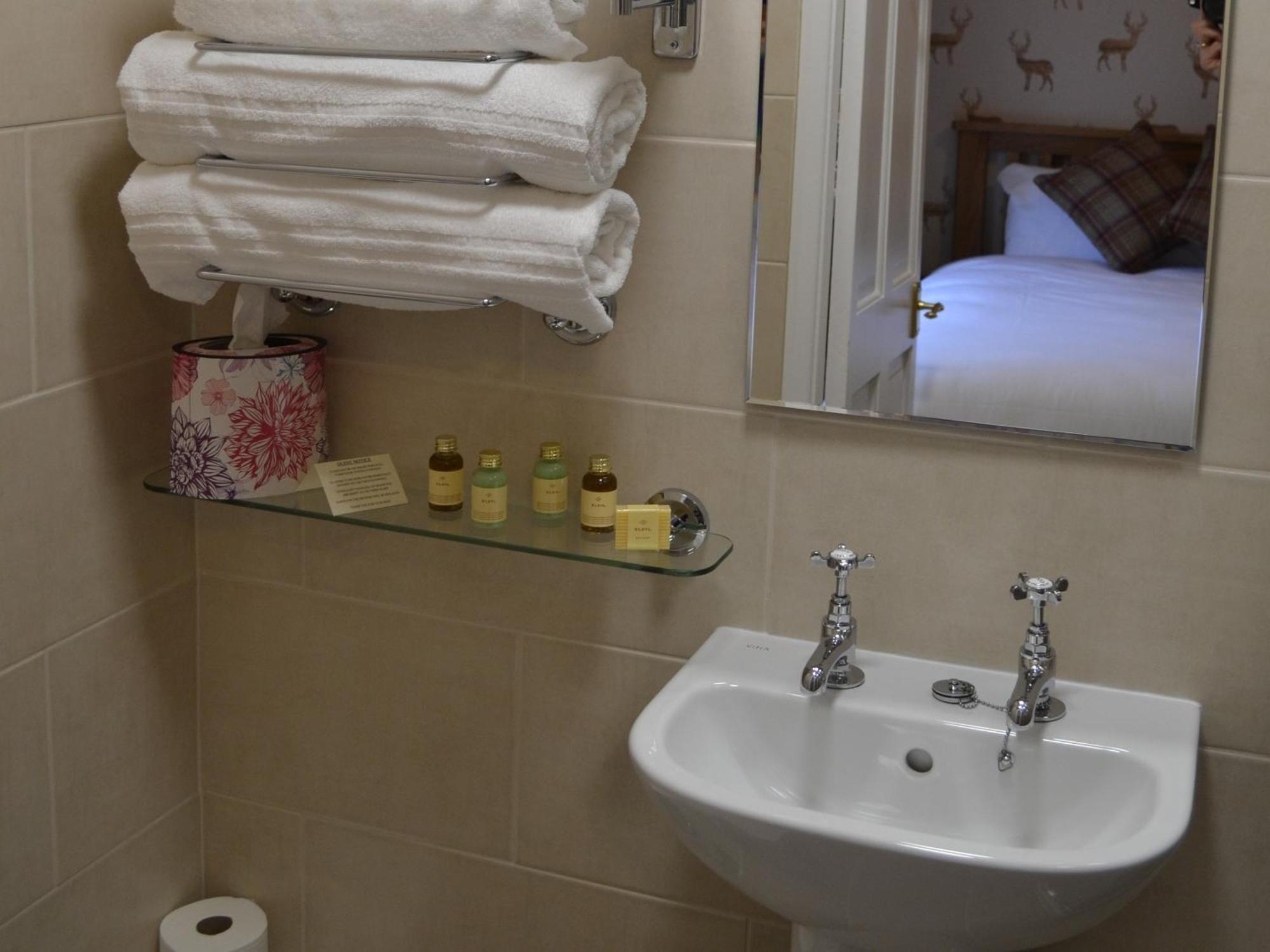 The Stapylton Arms Hotel Wass Phòng bức ảnh